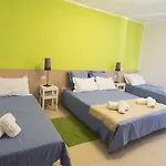 Sicily بيت ضيافة 3*